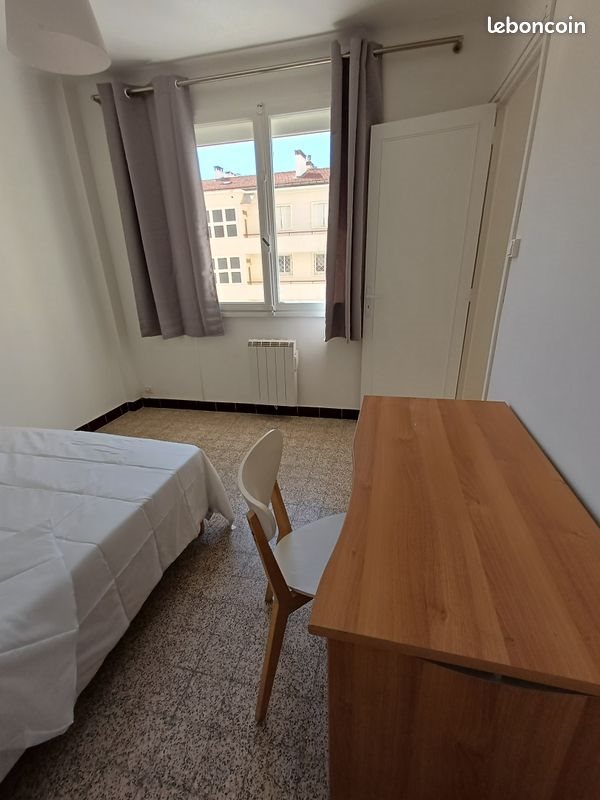 Appartement à louer, 56m², Toulon
