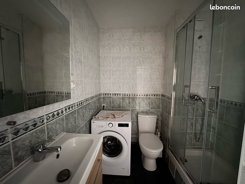 Appartement à louer, 27m², Courbevoie