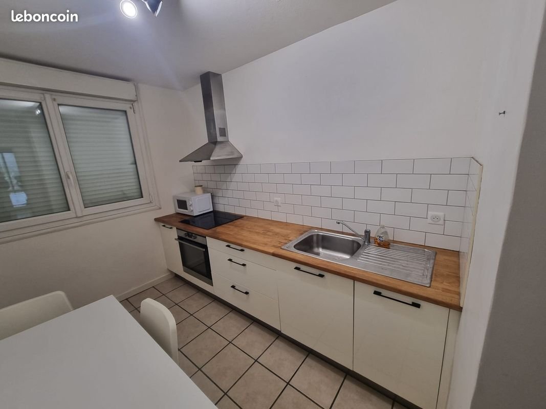 Appartement à louer, 75m², Pau