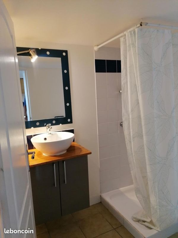 Appartement à louer, 25m², Angoulême
