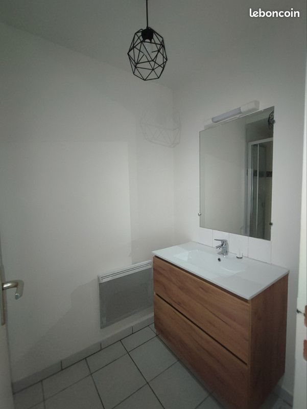 Appartement à louer, 35m², Laval