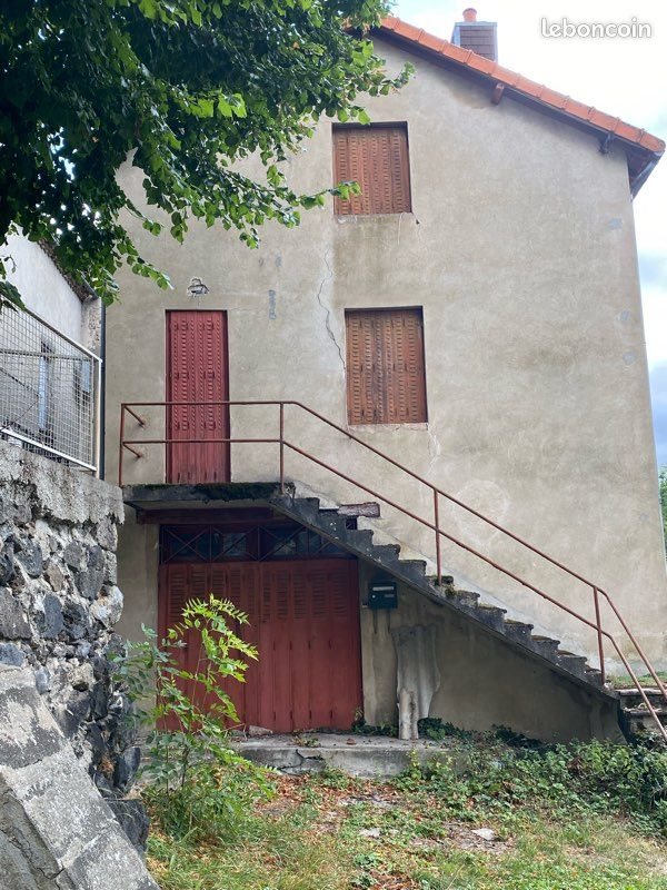Maison à vendre, 70m², Saint-Nectaire