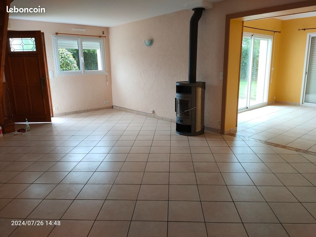 Maison à louer, 110m², Monterblanc