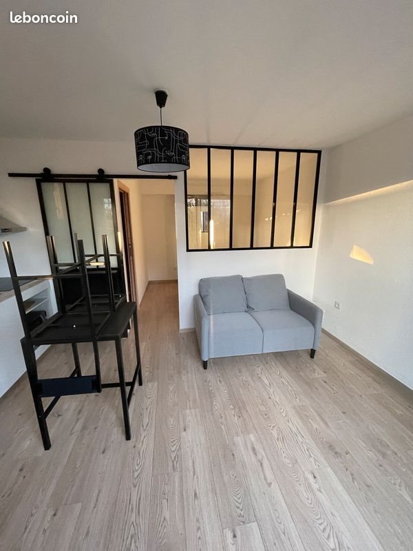 Appartement à louer, 26m², Manosque