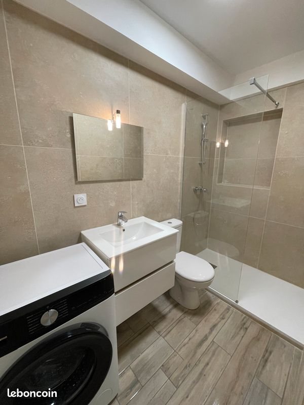 Appartement à louer, 26m², Manosque