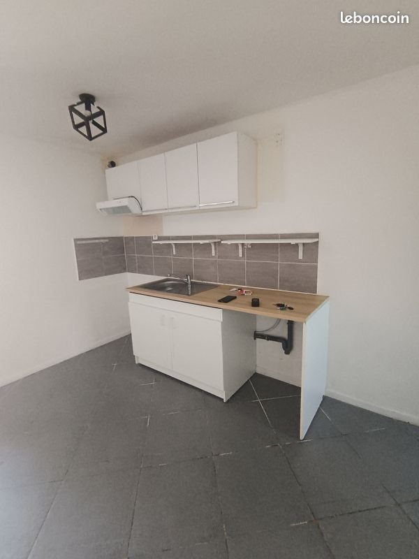 Maison à louer, 60m², Cormes