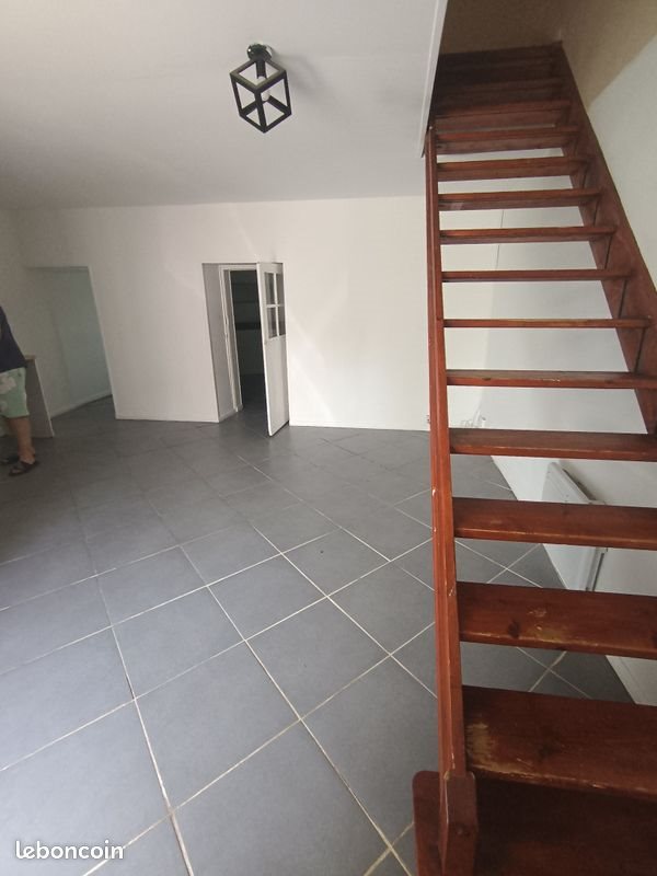 Maison à louer, 60m², Cormes