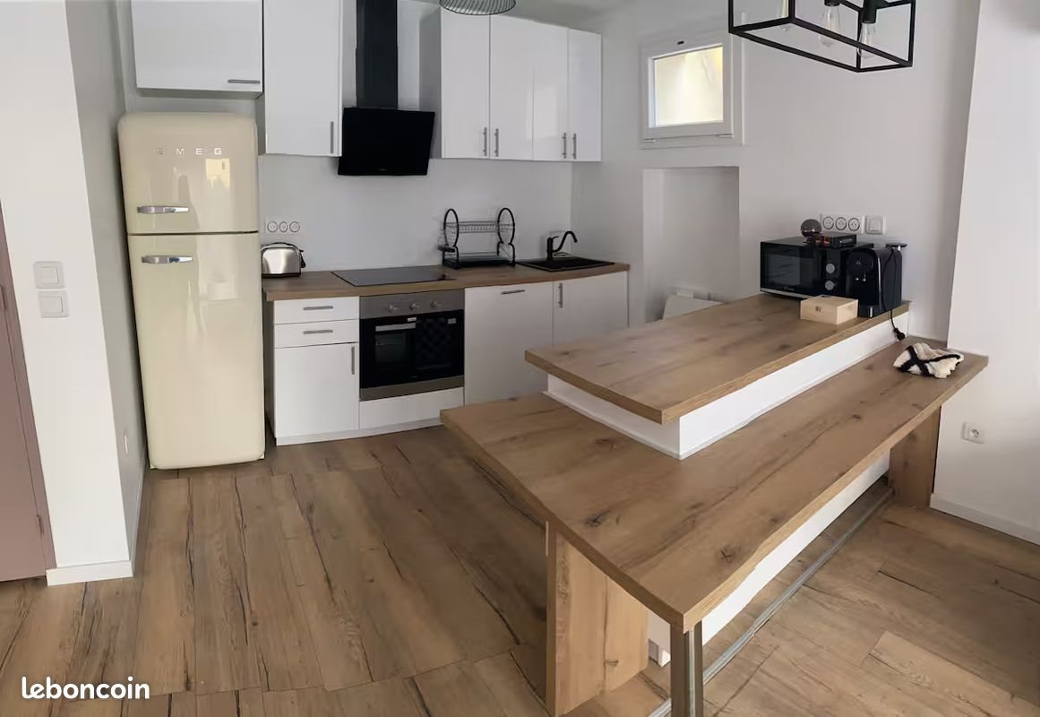 Appartement à louer, 40m², Marseille 15ème