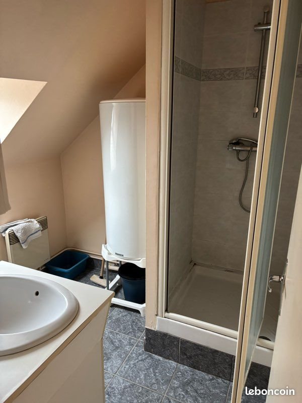 Appartement à louer, 40m², Theix