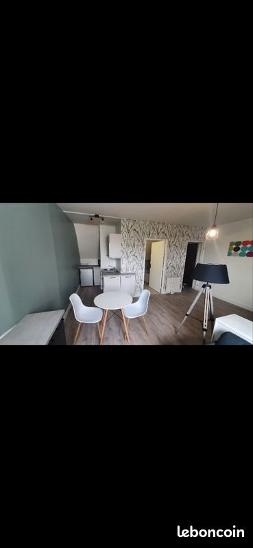 Appartement à louer, 29m², Pau