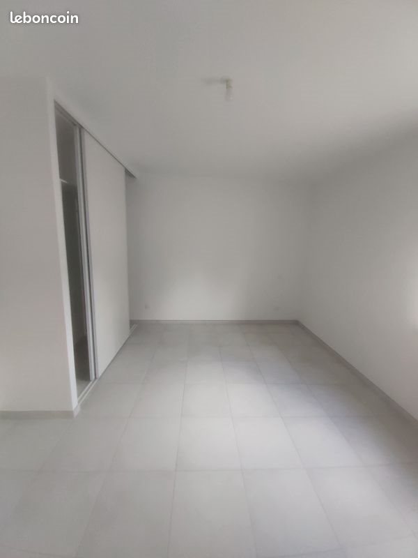 Maison à louer, 102m², Échillais
