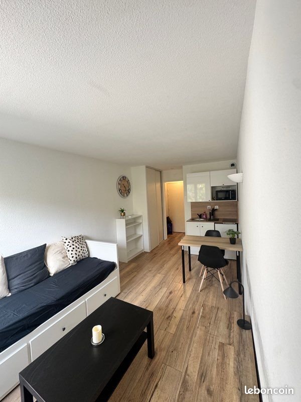 Appartement à louer, 18m², Cergy