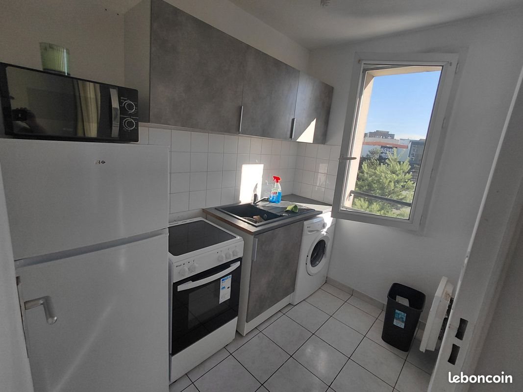 Appartement à louer, 40m², Cergy