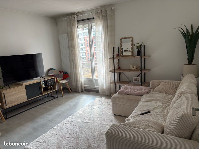 Appartement à vendre, 48m², Saint-Étienne