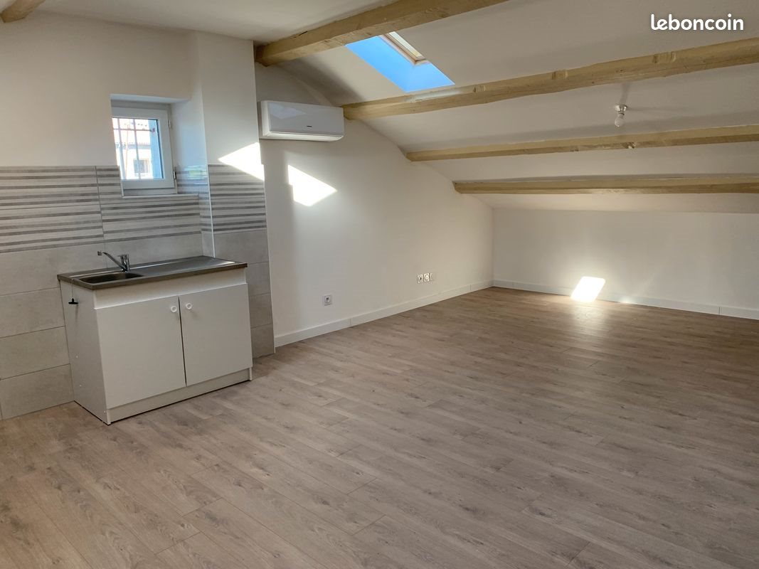 Appartement à louer, 22m², Alès