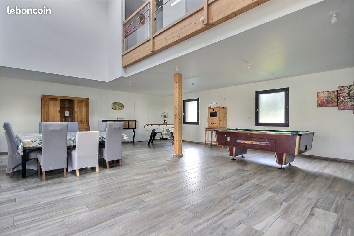 Maison à vendre, 234m², Saint-Héand