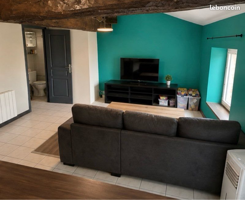 Appartement à louer, 65m², Savigny