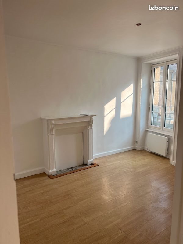 Appartement à louer, 74m², Carantec