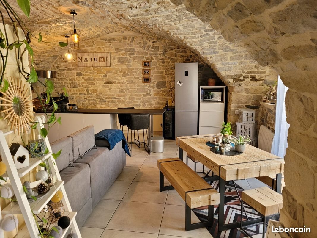 Maison à louer, 74m², Calvisson