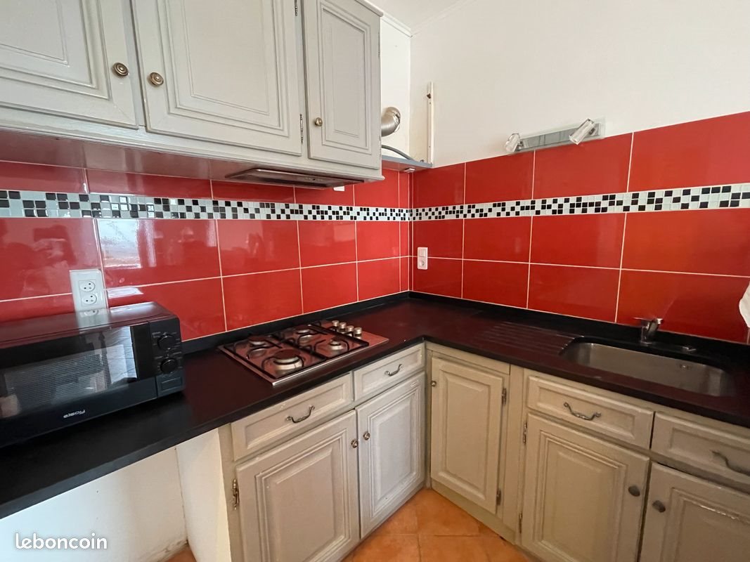 Appartement à louer, 23m², Grasse