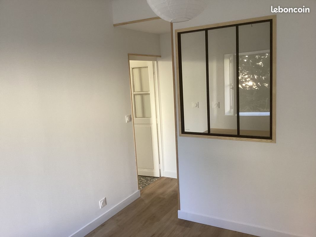 Appartement à louer, 35m², Saint-Parize-le-Châtel