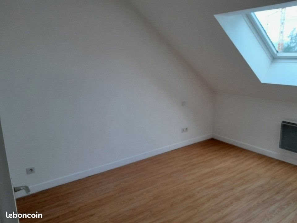 Appartement à louer, 45m², Auberchicourt