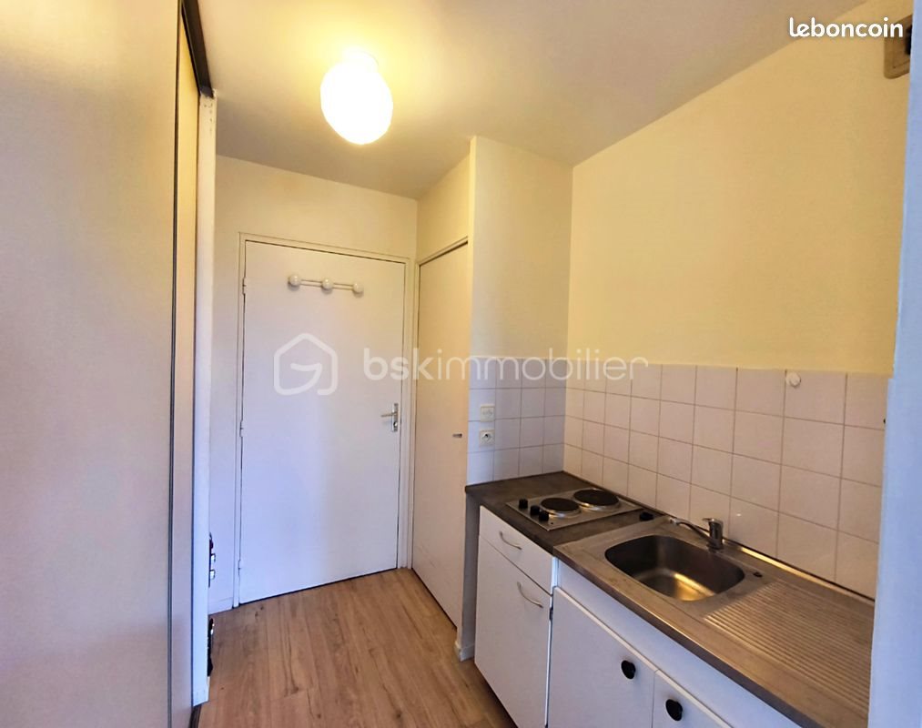 Appartement à louer, 33m², Thorigny-sur-Oreuse