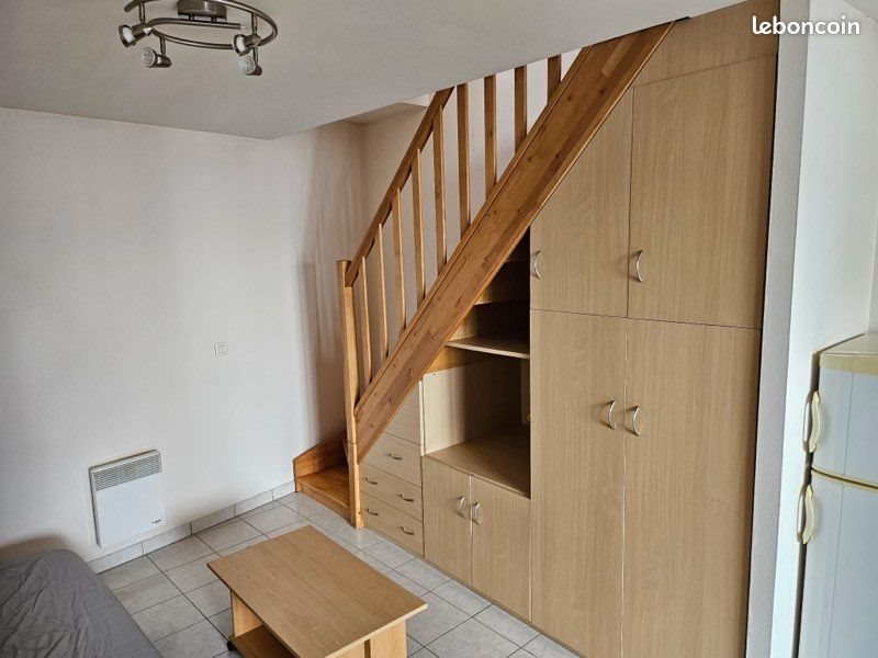 Appartement à louer, 55m², Saintes
