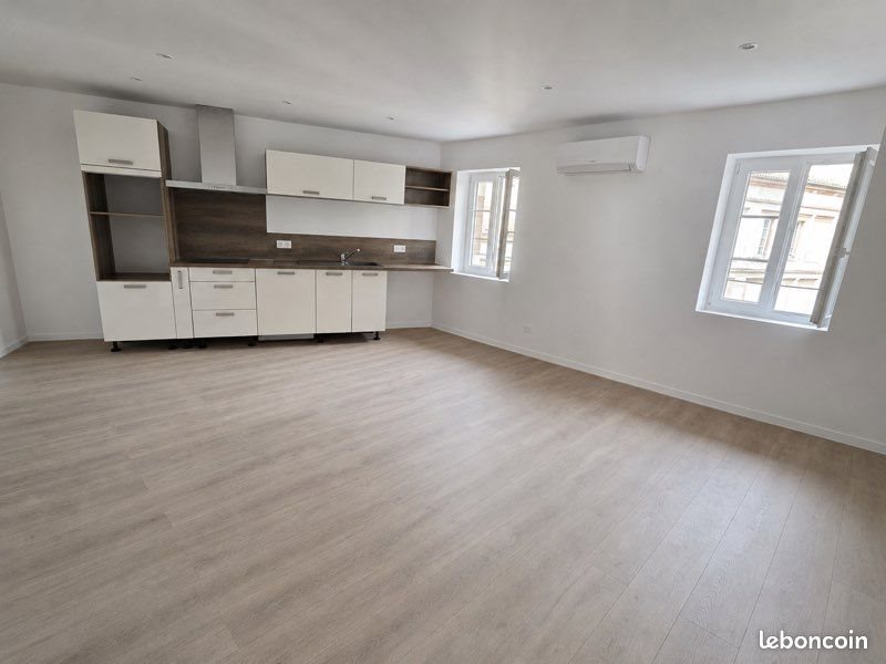 Appartement à louer, 65m², Albi