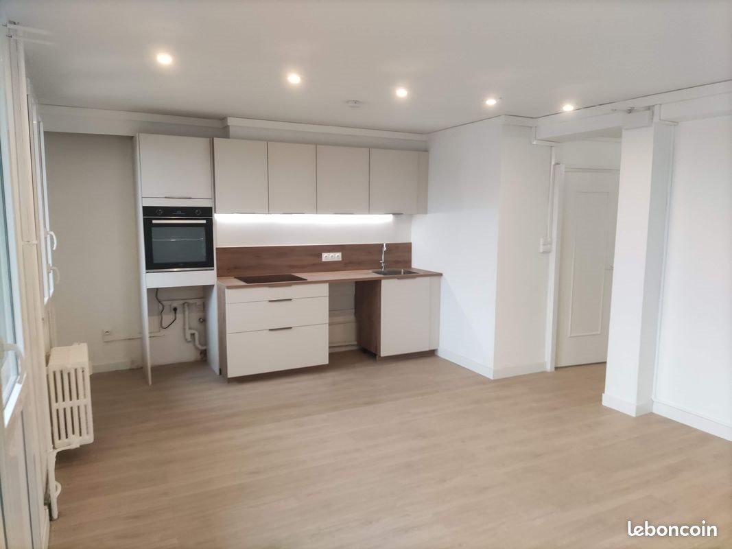Appartement à louer, 71m², Saint-Etienne