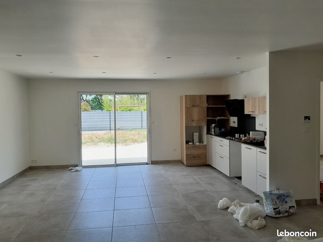 Maison à louer, 95m², La Ferrière