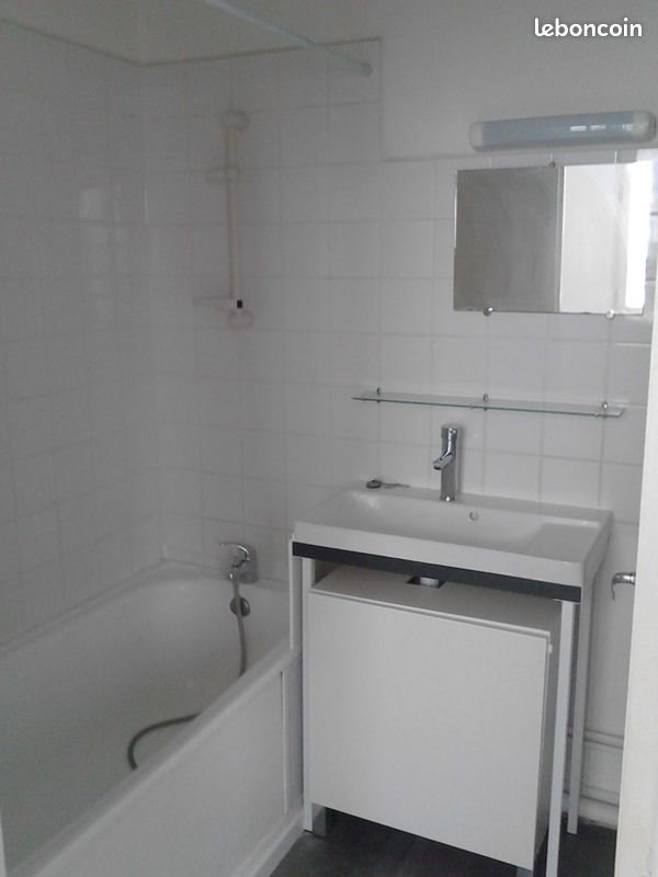 Appartement à louer, 25m², Angoulême