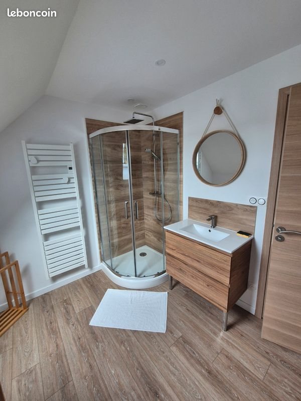 Maison à louer, 95m², Sebourg