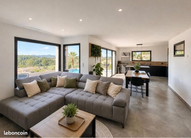 Maison à louer, 150m², Montfrin