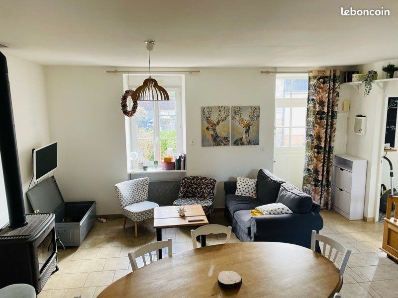 Maison à louer, 75m², Marigné-Laillé