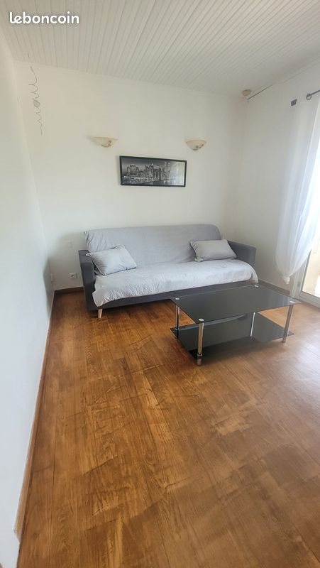 Appartement à louer, 60m², Alata