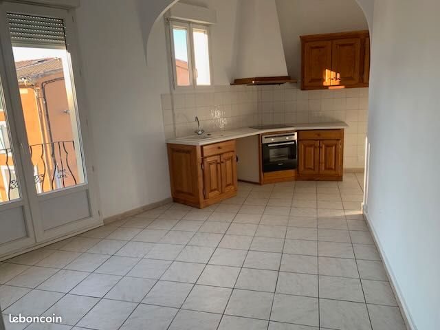 Appartement à louer, 71m², Olonzac