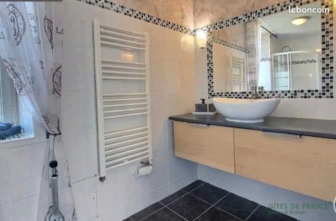 Maison à louer, 120m², Calorguen