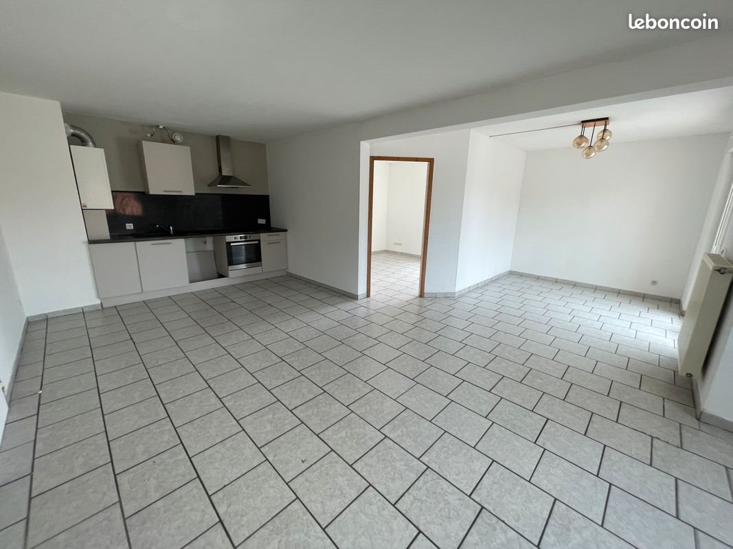 Appartement à louer, 95m², Rémering-lès-Puttelange