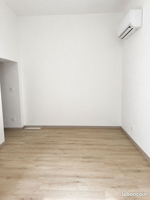 Appartement à louer, 19m², Montélimar