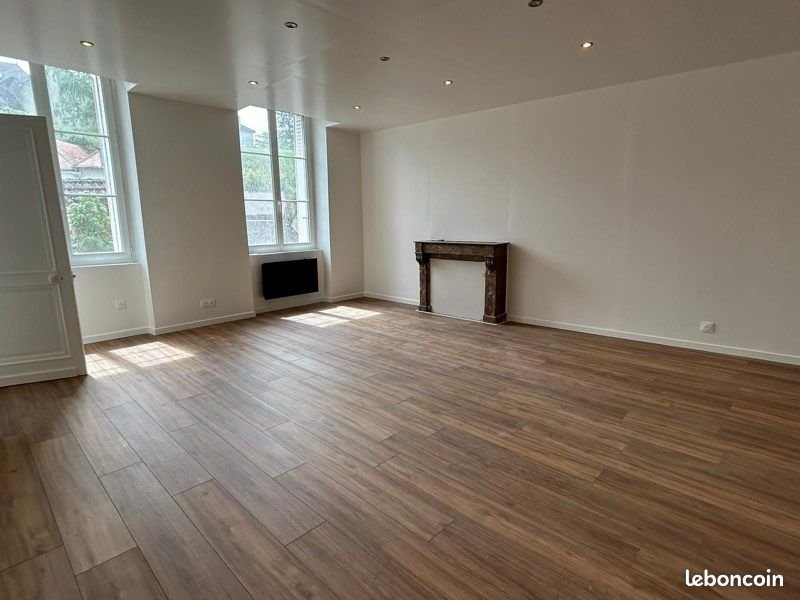 Appartement à louer, 64m², Bort-les-Orgues