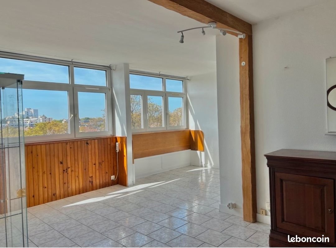 Appartement à louer, 68m², Evry
