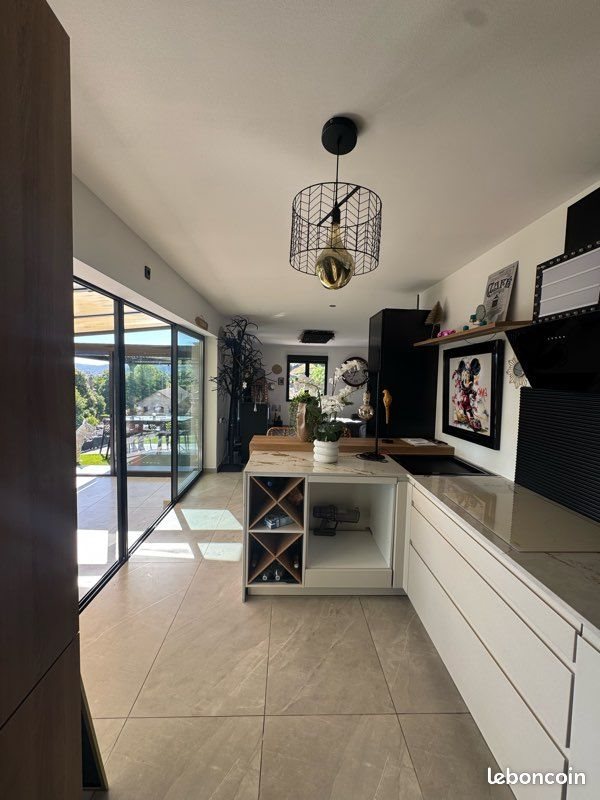 Maison à vendre, 122m², Domarin