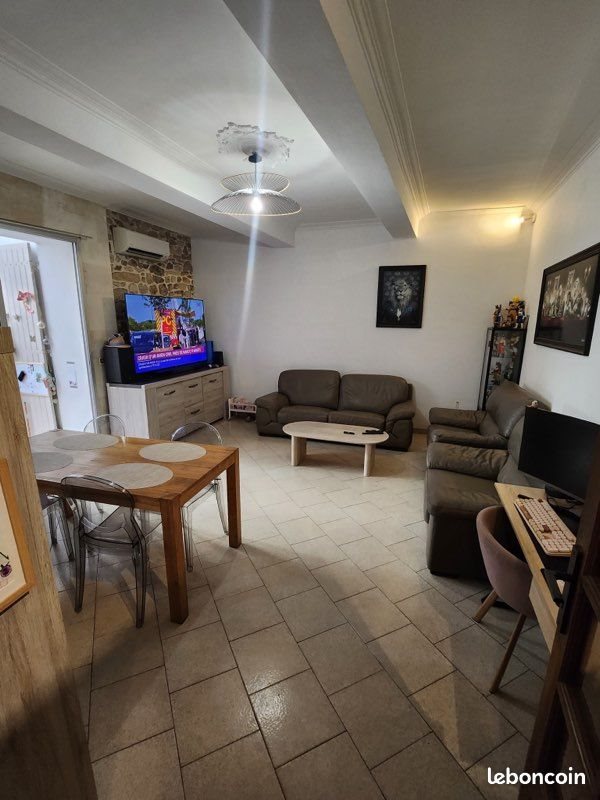 Appartement à louer, 60m², Nîmes