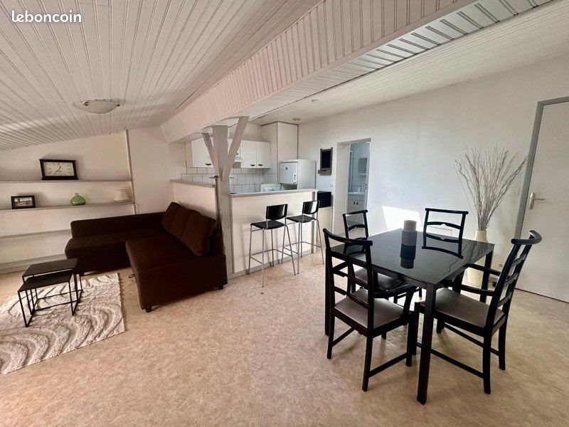 Appartement à louer, 59m², Blaye
