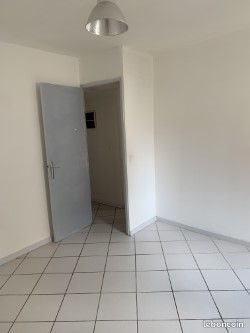 Appartement à louer, 48m², Pertuis