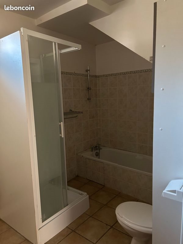 Appartement à louer, 100m², Mirabel-aux-Baronnies