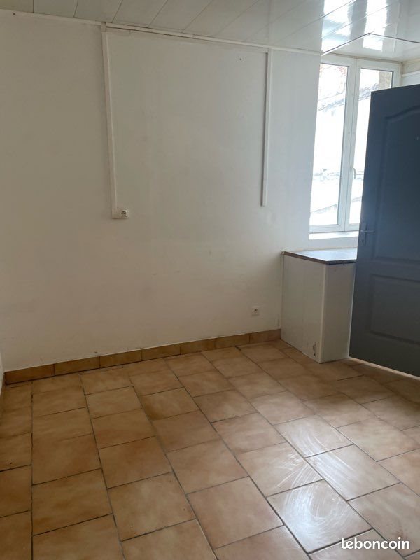 Appartement à louer, 65m², Avesnes-sur-Helpe