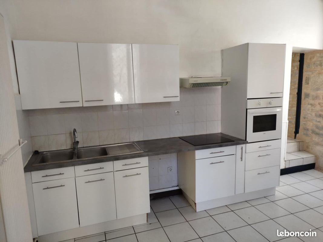 Appartement à louer, 100m², Caylus