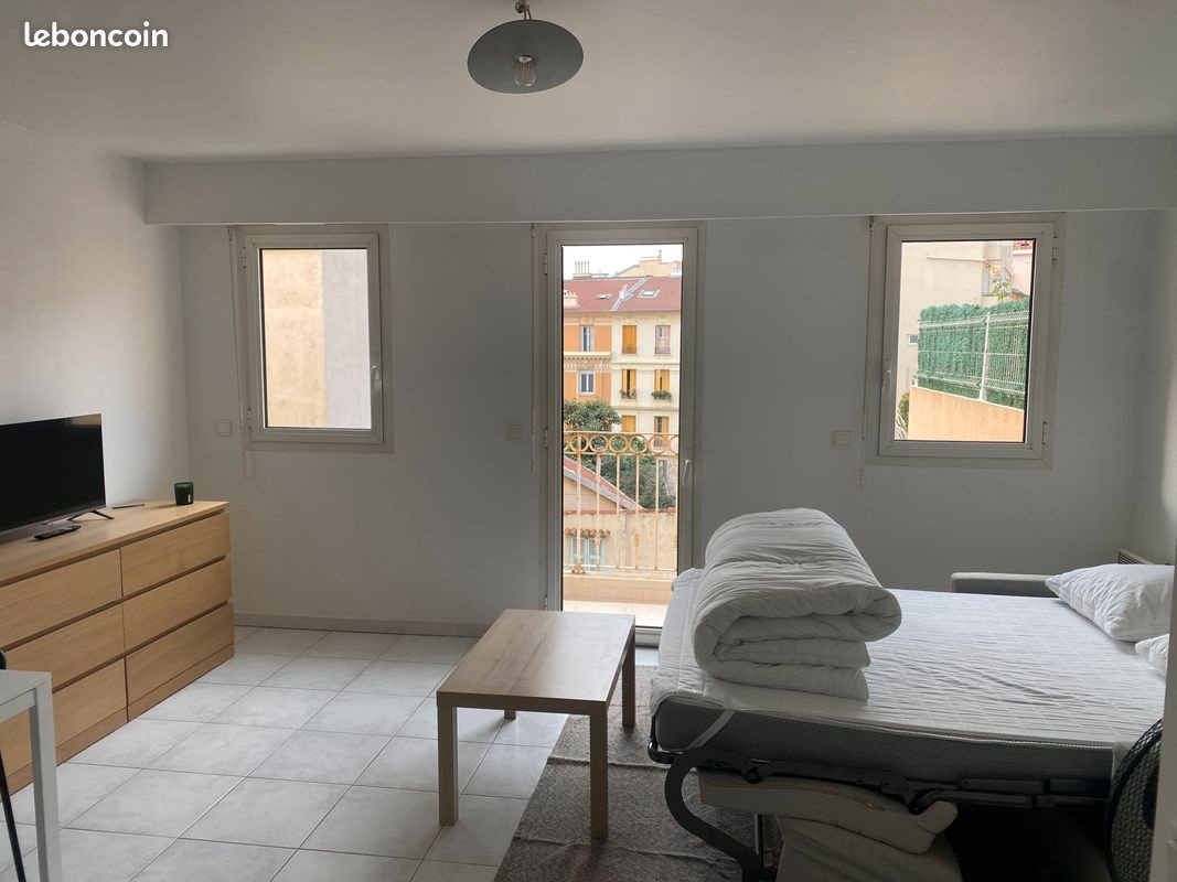 Appartement à louer, 31m², Beausoleil